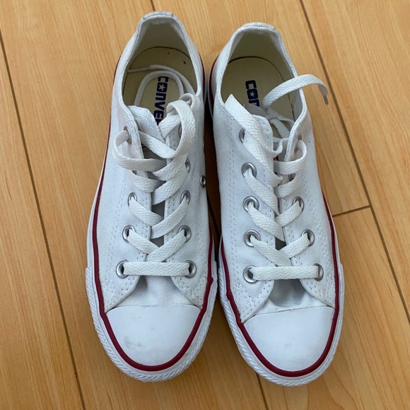 white converse 5.5